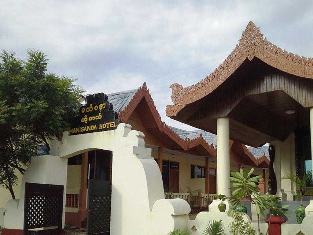 Manisanda Hotel Bagan Exteriör bild