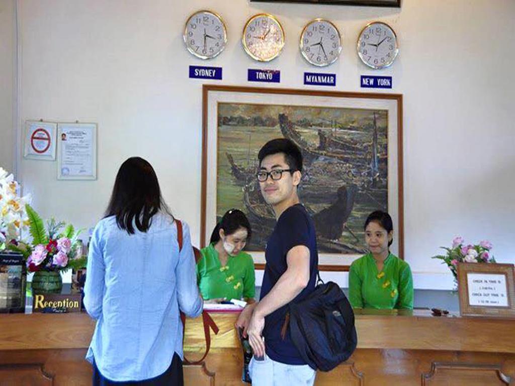 Manisanda Hotel Bagan Exteriör bild