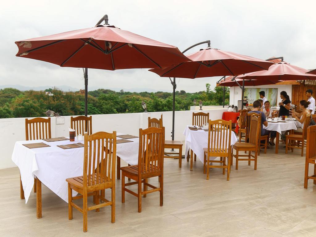 Manisanda Hotel Bagan Exteriör bild
