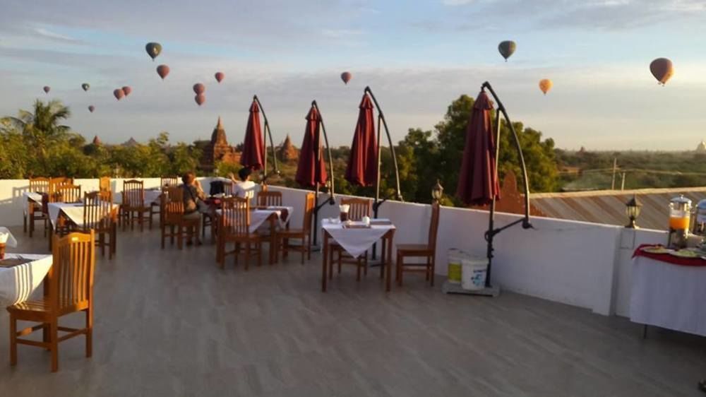 Manisanda Hotel Bagan Exteriör bild