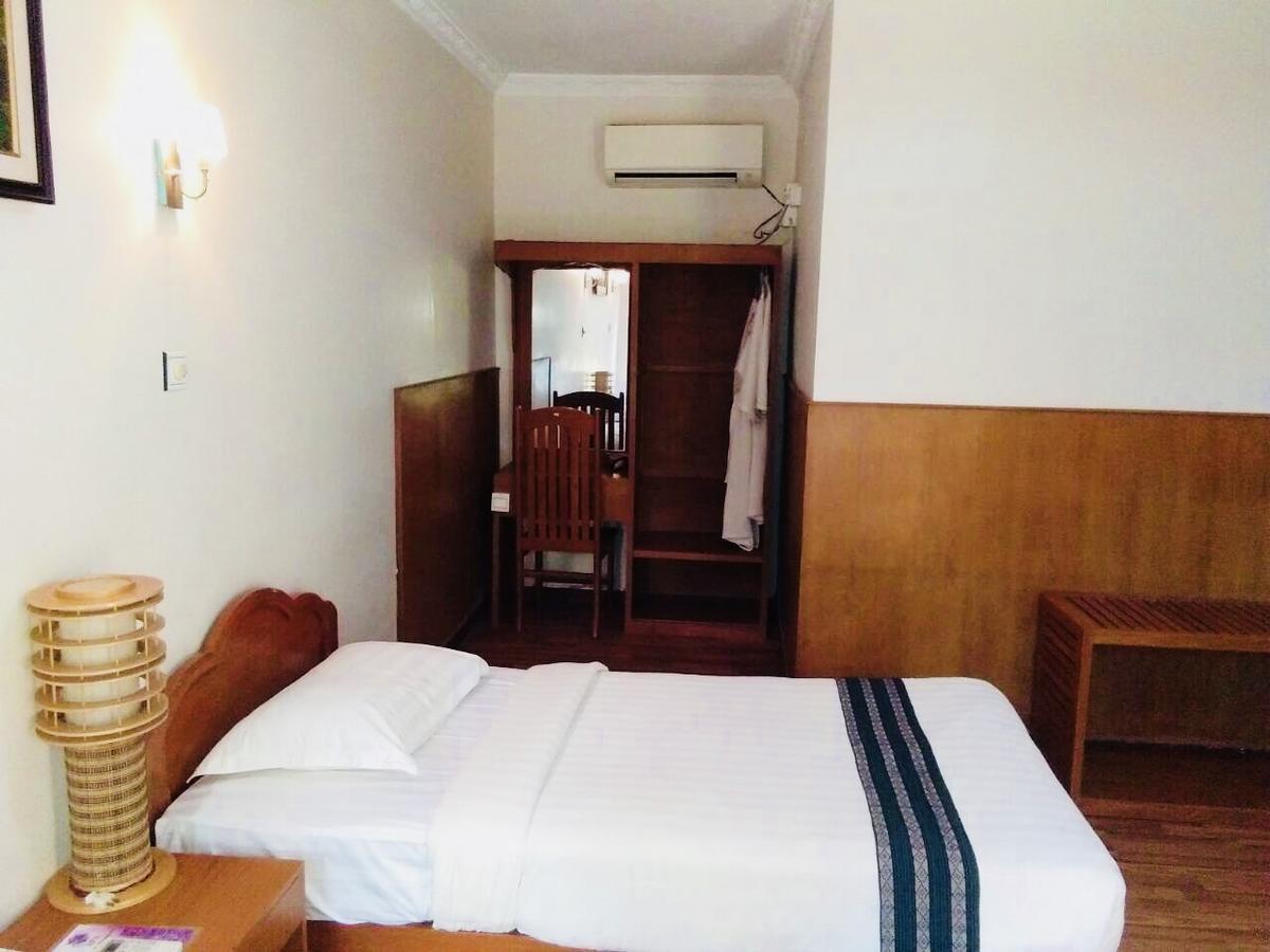 Manisanda Hotel Bagan Exteriör bild
